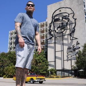 Meet your Posher, Joe